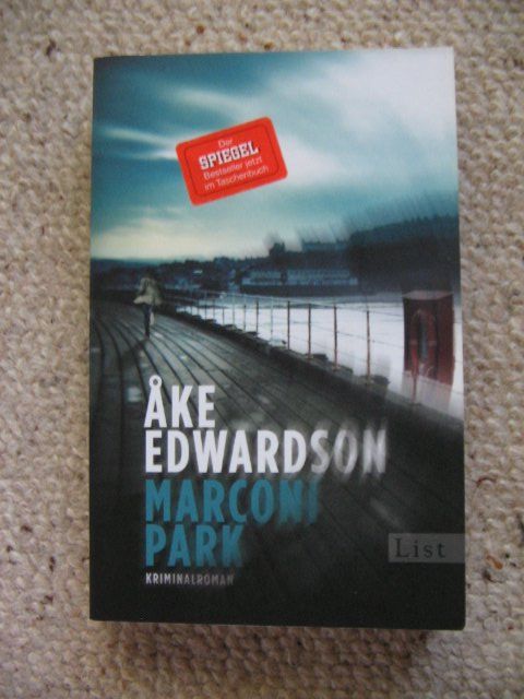 Libri: Marconipark Ake Edwardson – Usato da Reitnau venduto da Bab0