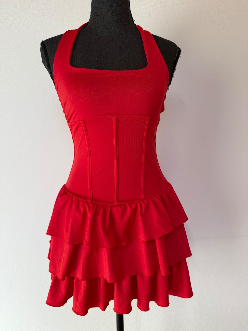 Shein Kleider: Boho Neckholder Minikleid – Neu (gemäss Beschreibung) aus Sigriswil von ck56