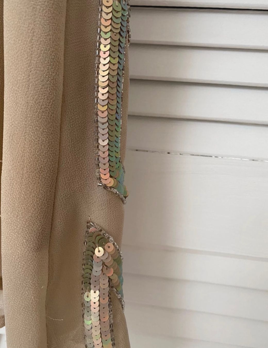 Kleider: Paillettenkleid Farbe Beige – Gebraucht aus Uster von Monika_OB 3