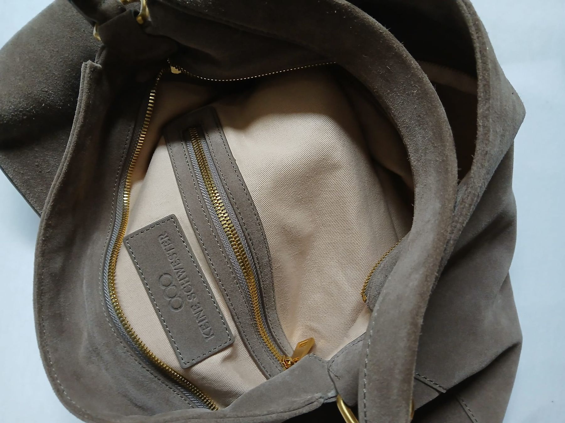 Borse da donna: Wildleder Tasche – Usato da Brittnau venduto da Gismo2012 1