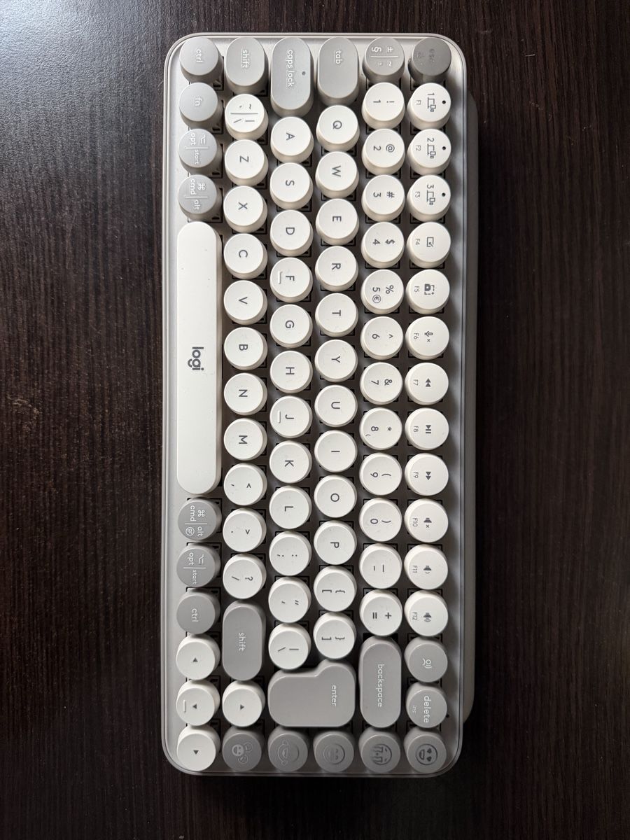 Logitech Tastiere: Logitech POP Keys wireless keyboard – Usato da Zürich venduto da buy_d5vz