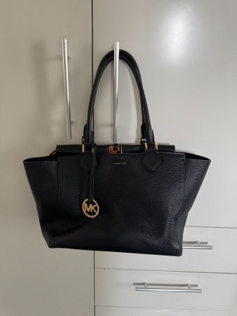 Michael Kors Handtasche dunkelblaues Leder guter Zustand