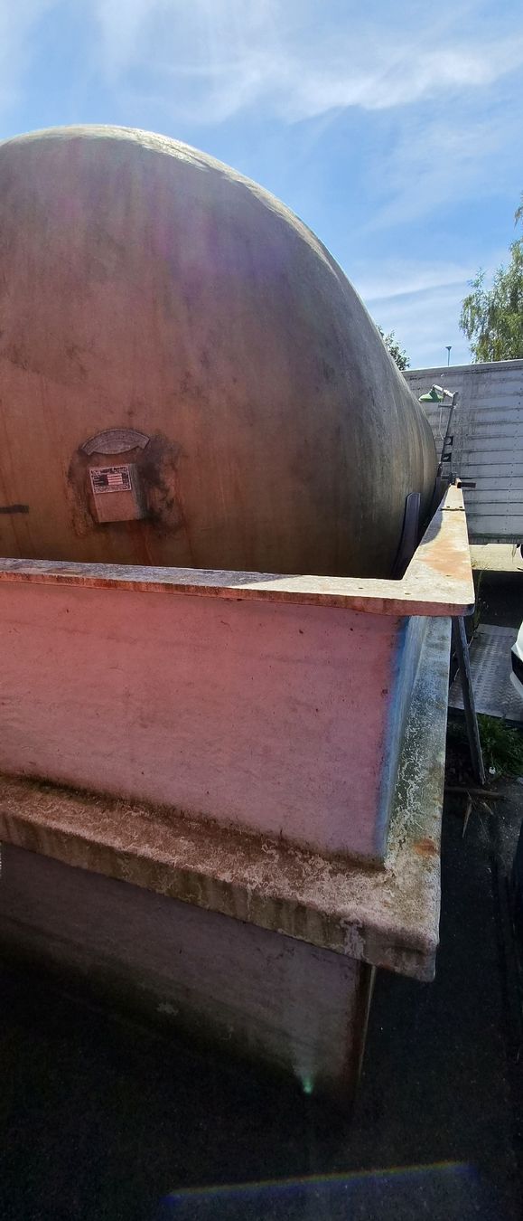 Accessori per altri veicoli: Lagertank 20m3 mit Auffangwanne – Usato da Hombrechtikon venduto da Dutti85 2