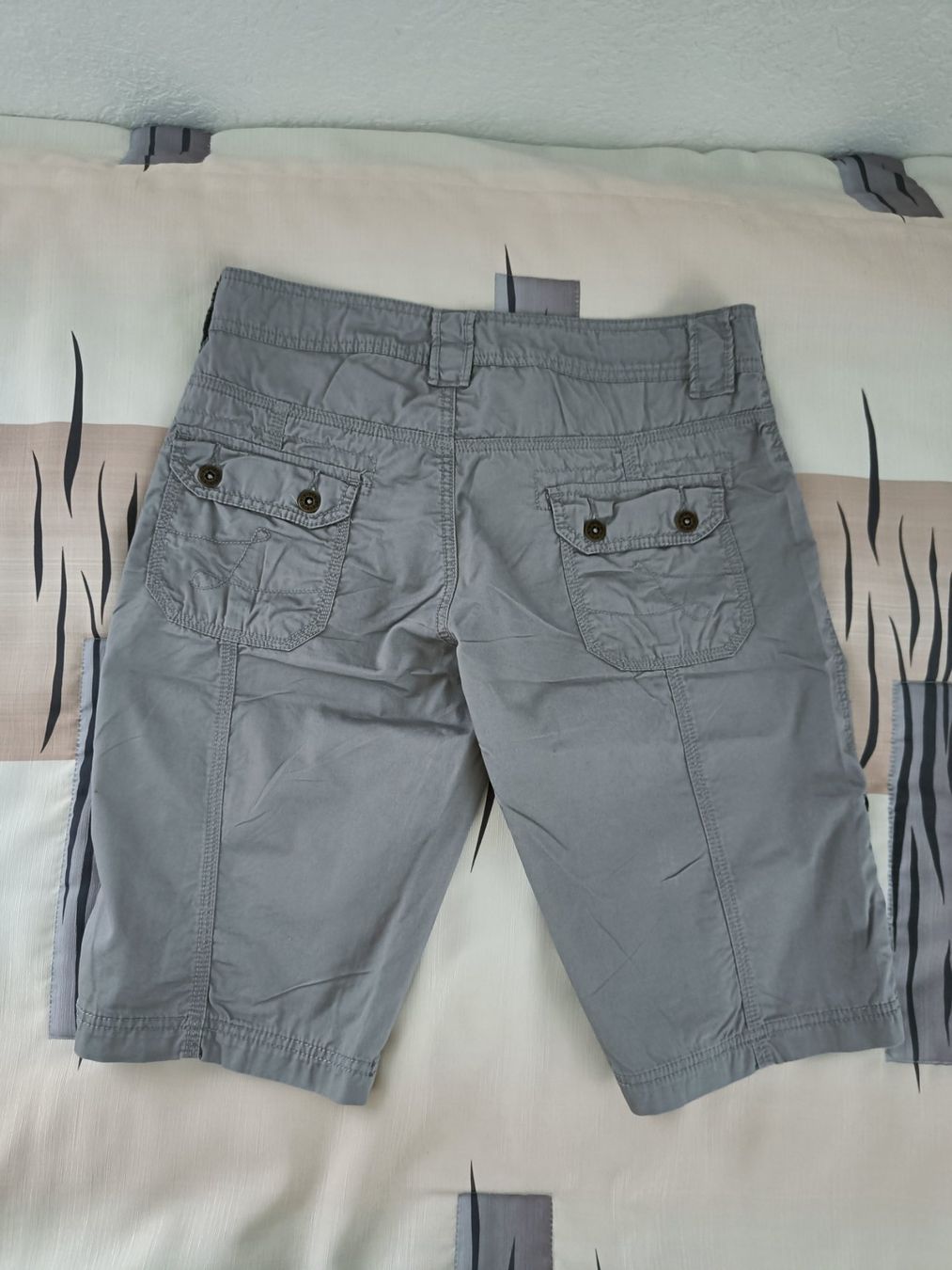 Hosen: Damen Artime Shorts – Neu (gemäss Beschreibung) aus Schwyz von Francesca54 1