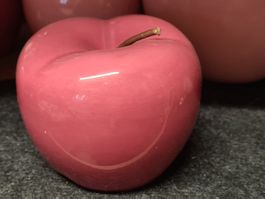 Grösserer Keramik Deko Apfel, ca.11x11 cm