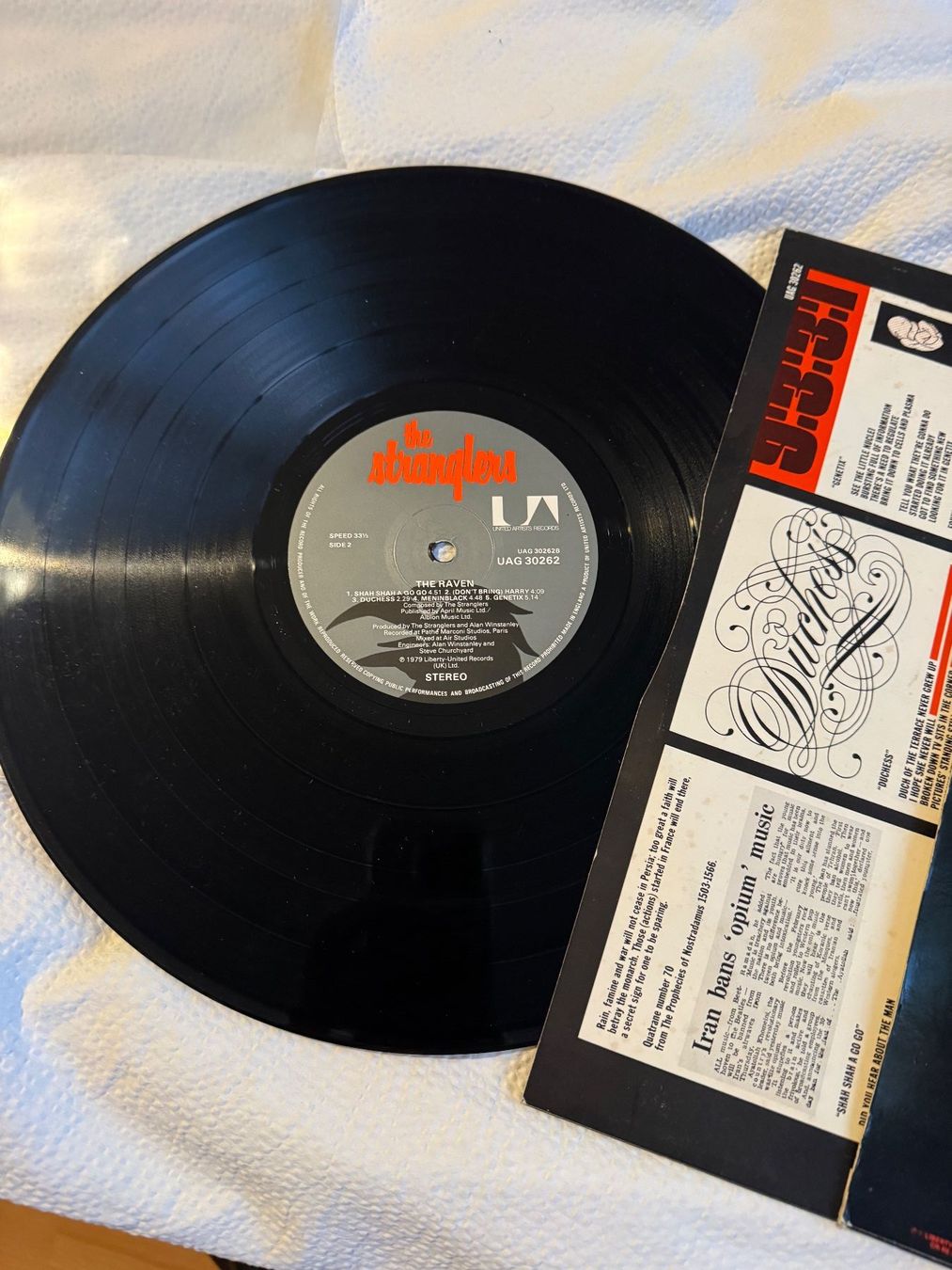 Dischi in vinile: THE STRANGLERS--THE RAVEN – Usato da Delémont venduto da pinguino6 3