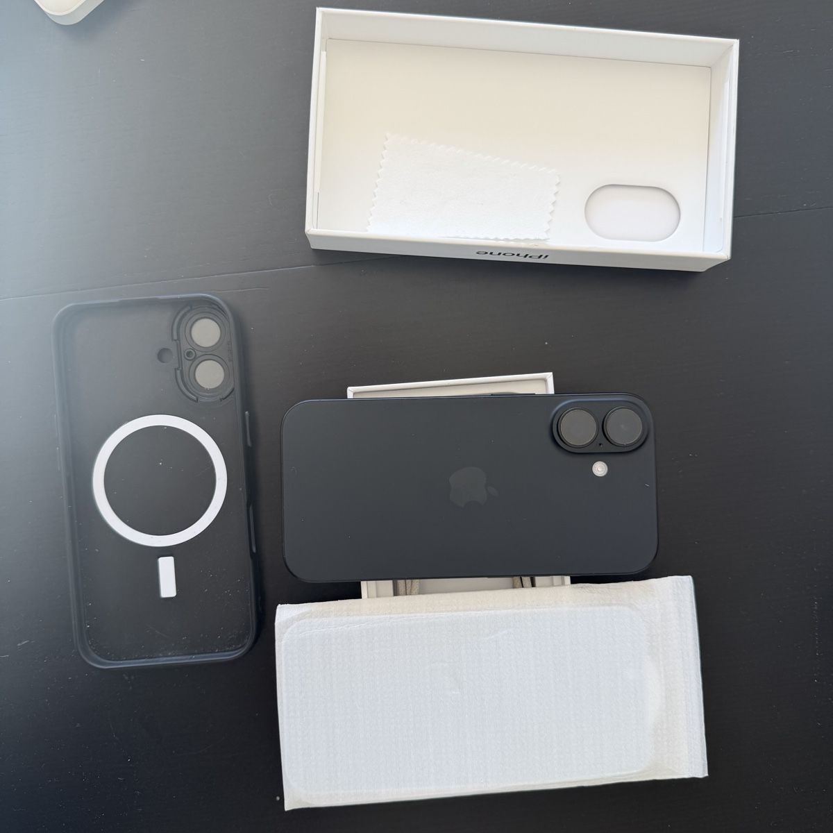 Apple Portables: iPhone 16 – D'occasion à courtelary par sedeal 2