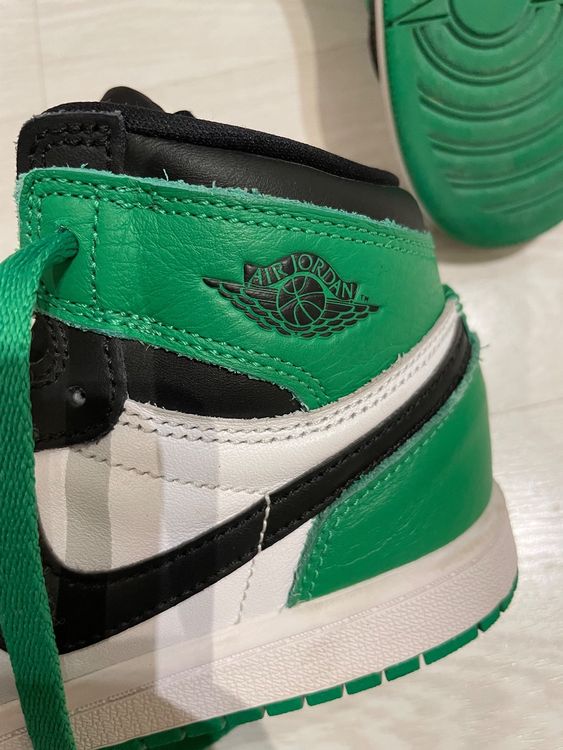 Baskets Nike Air Jordan 1 mid Taille 34 Kaufen auf Ricardo