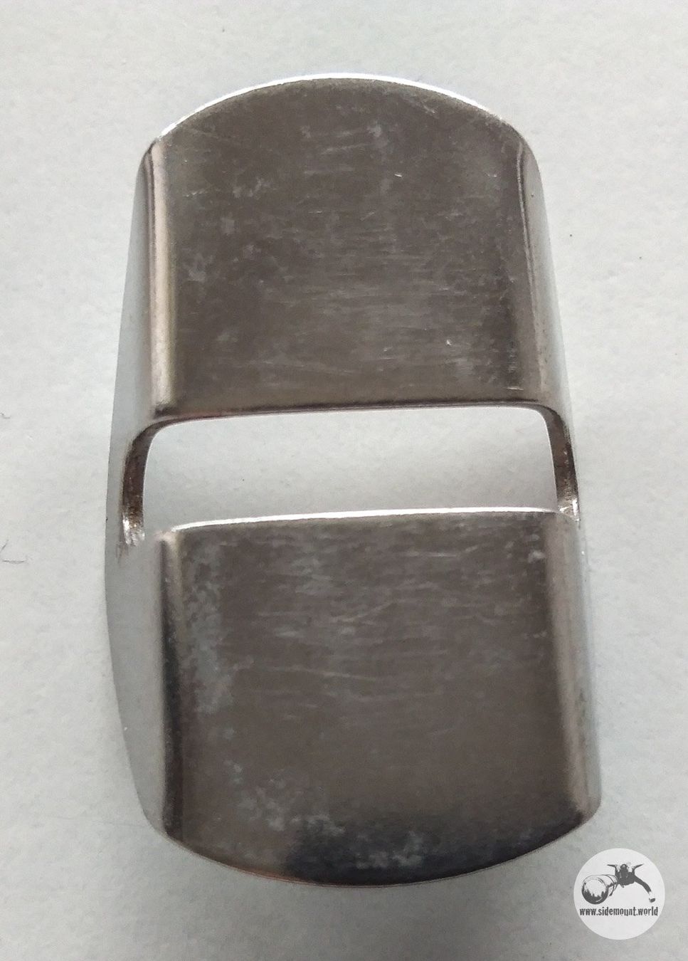 Supporti a parete: Jubilee D-Ringe – Usato da Wiler b.Utzenstorf venduto da Ricardo_3428_Wiler 1
