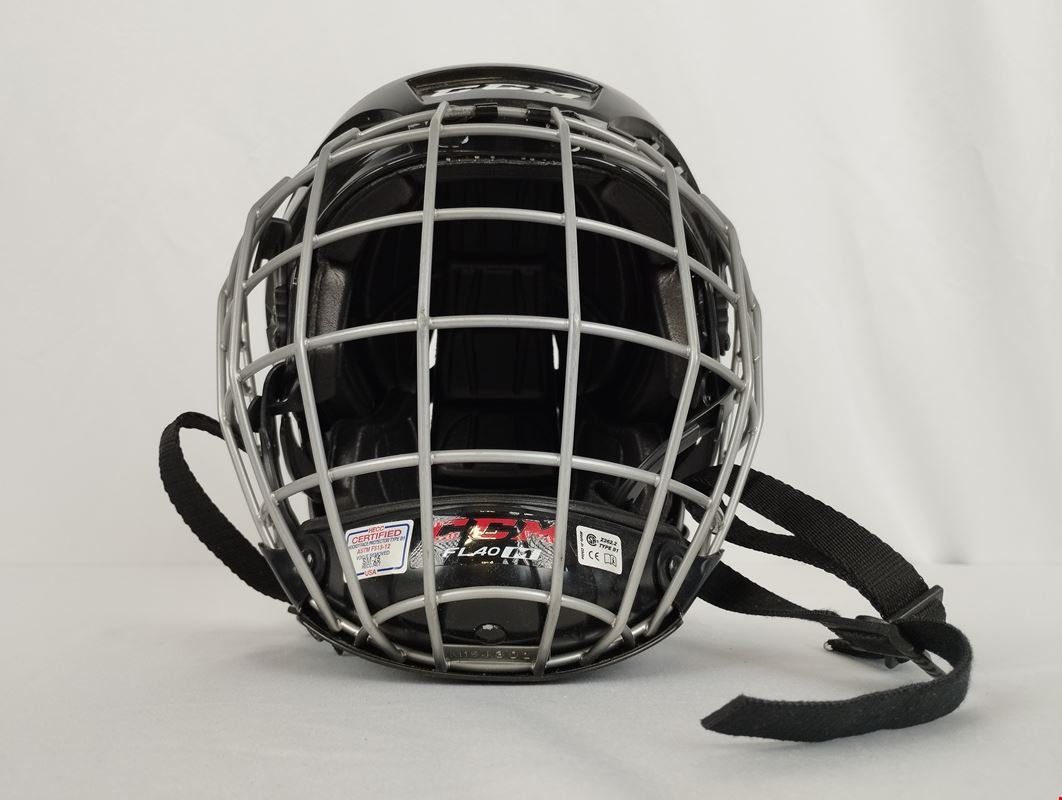 Ccm Helme: CCM Eishockey Helm FL40 – Gebraucht aus Schübelbach von  1