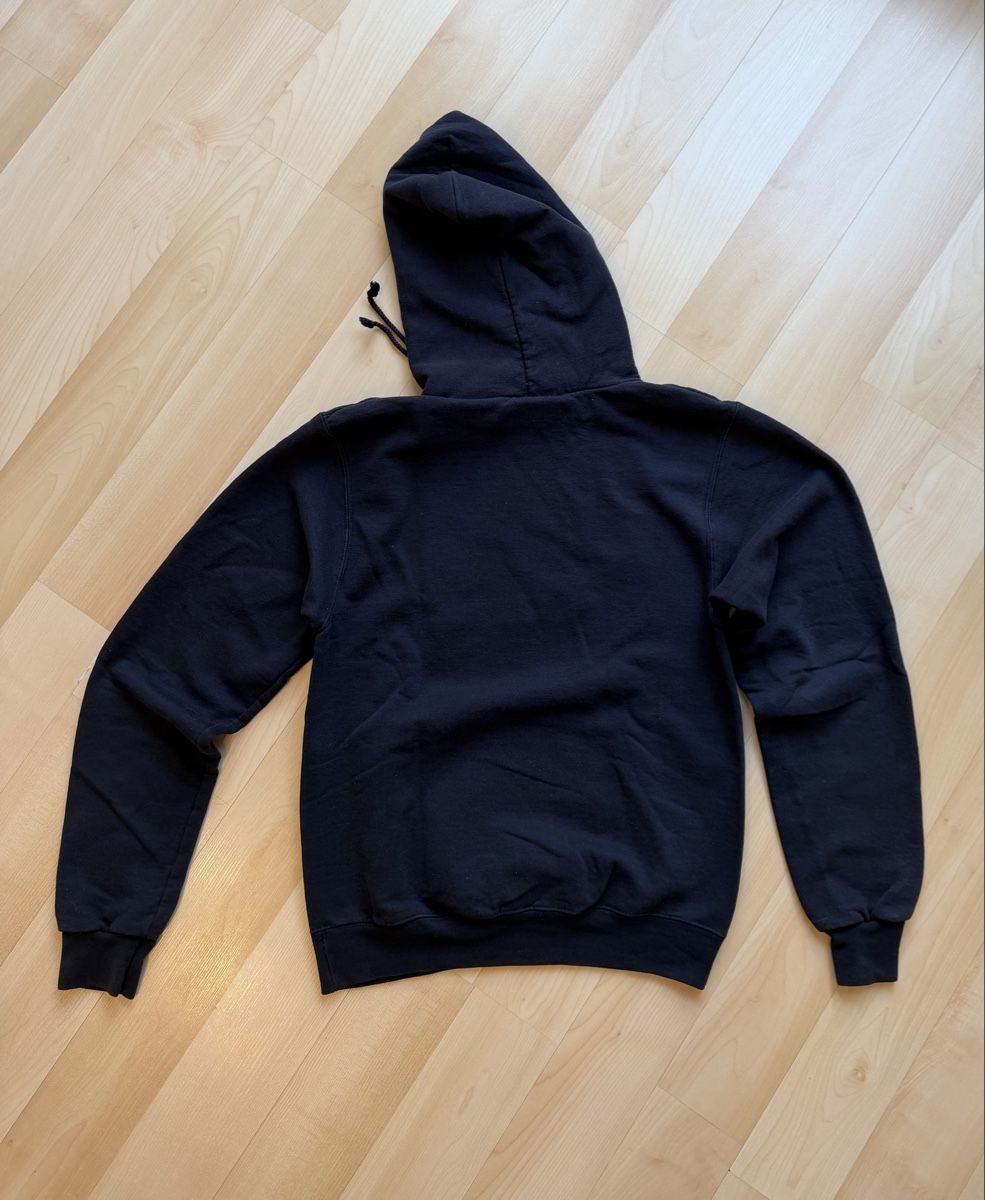 Champion Pullover & Sweatshirts: Champion Pullover – Gebraucht aus Winterthur von zoe_ys57 1