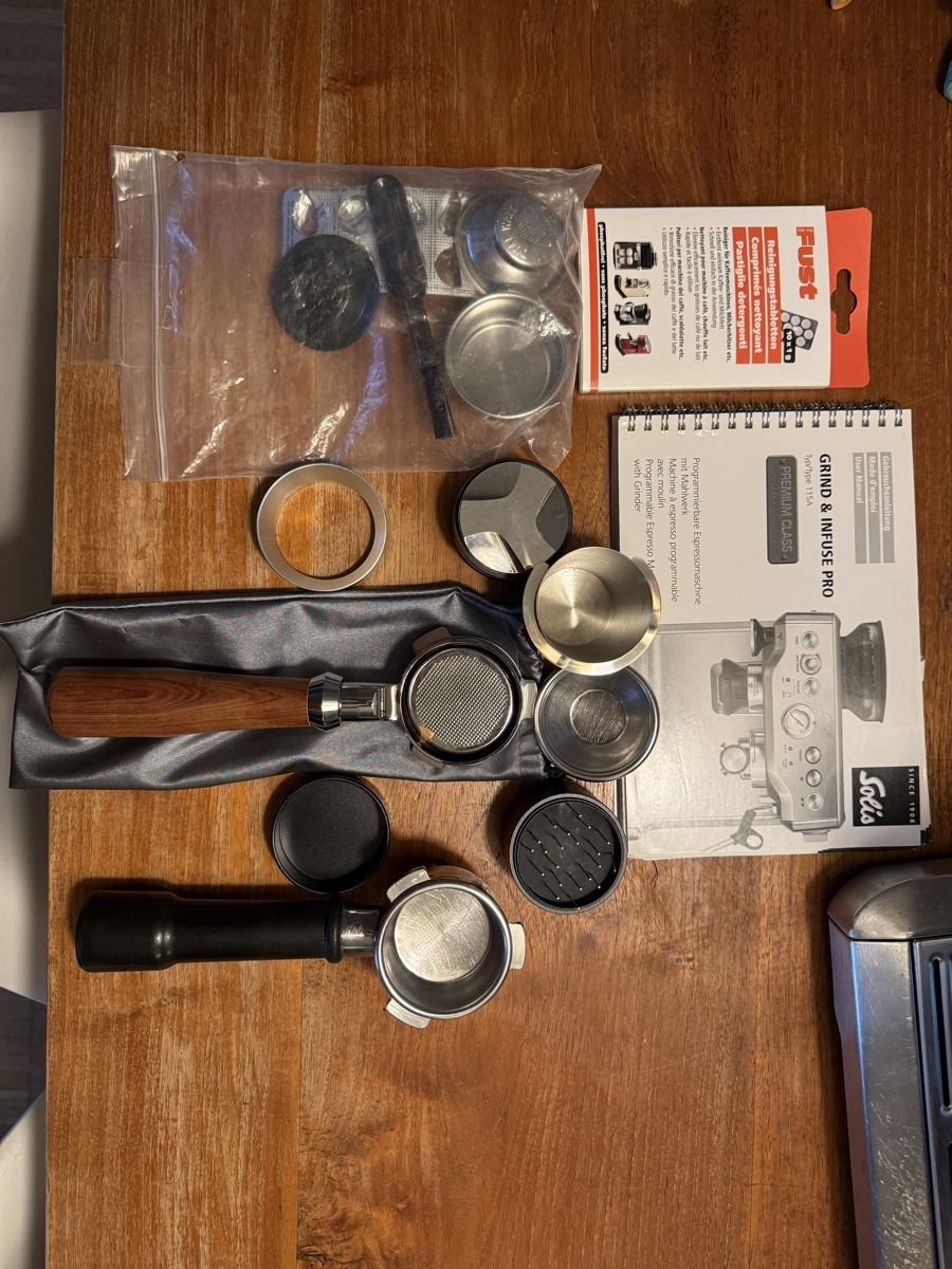Solis Macchine per caffè & Macchine per espresso: Solis Grind & Infuse Pro – Difettoso da Zürich venduto da Freaza1 1