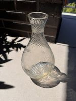 Karaffe Glas mit blauem Stopfen gemustert guter Zustand