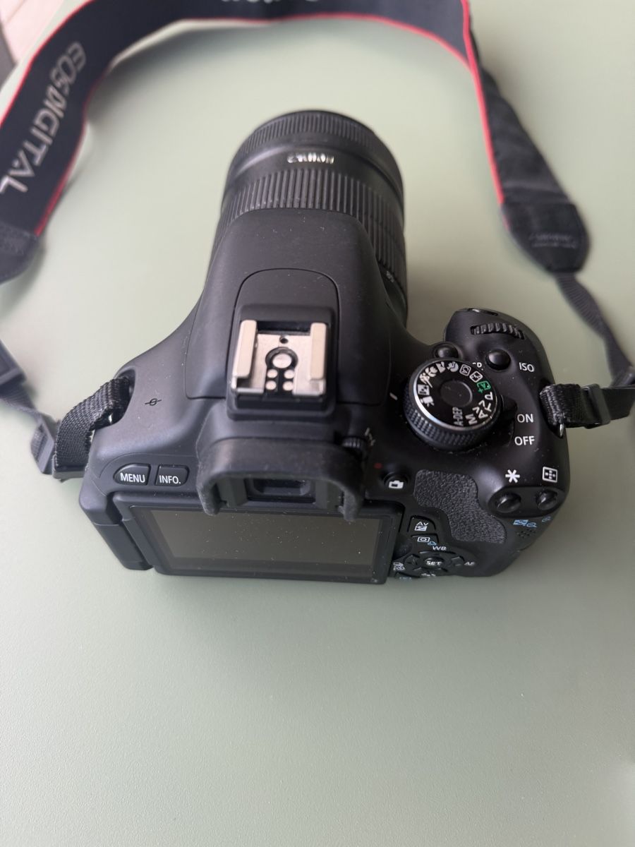 Canon Kamera: Canon EOS 600D avec objectif et sacoche – Gebraucht aus Troinex von duboisf8 1