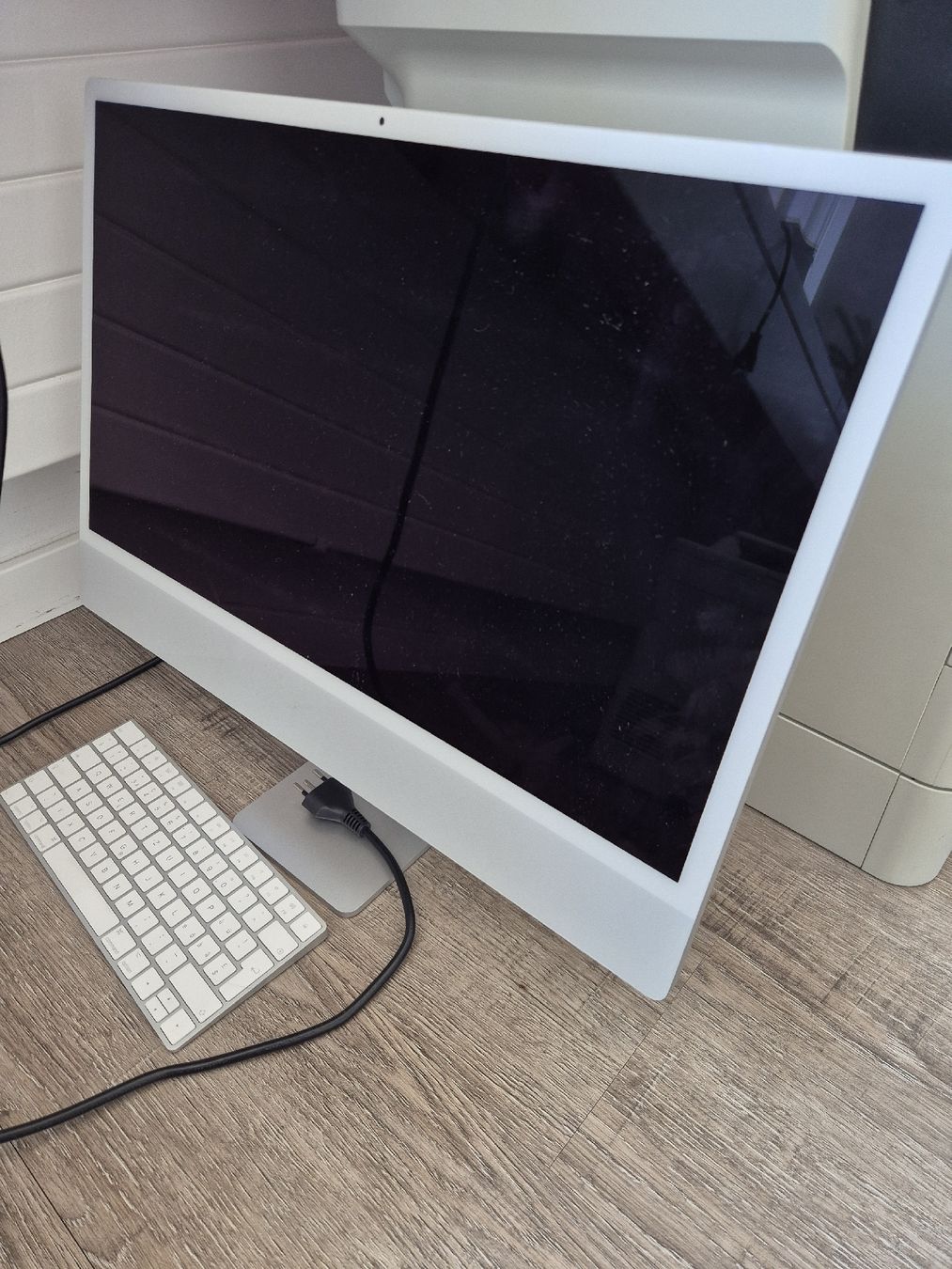 Monitor: Bildschirm Apple – Usato da Rieden AG venduto da fae_s5tp 1