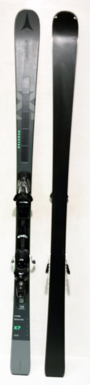 Atomic Skis: ATOMIC REDSTER X7    169 cm; eine Saison gebraucht – Gebraucht aus Brüttisellen von SkiverkaufStepan 1