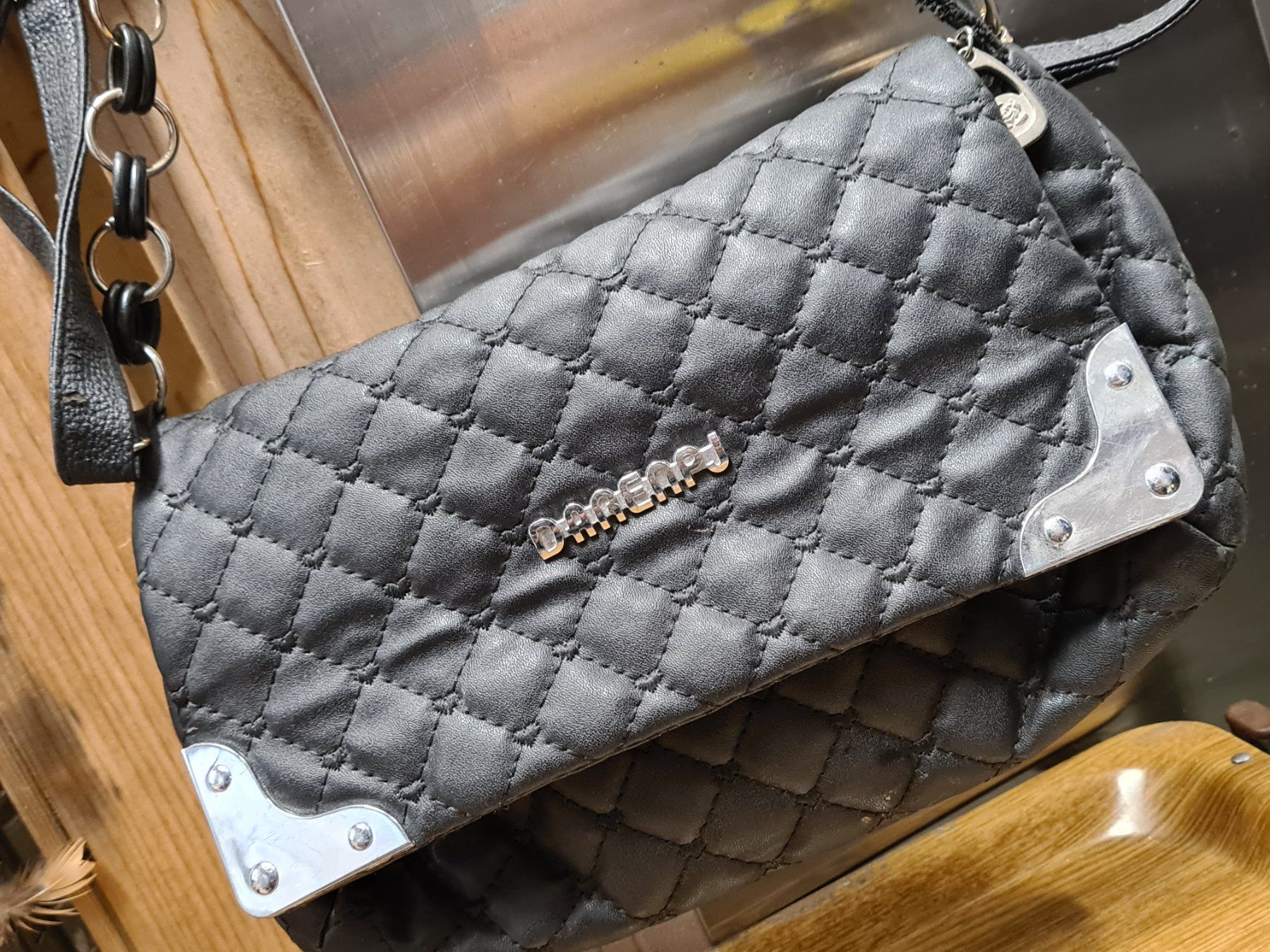 Borse da donna: Weiche Handtasche mit Kettengriff – Usato da Amriswil venduto da used2use 1