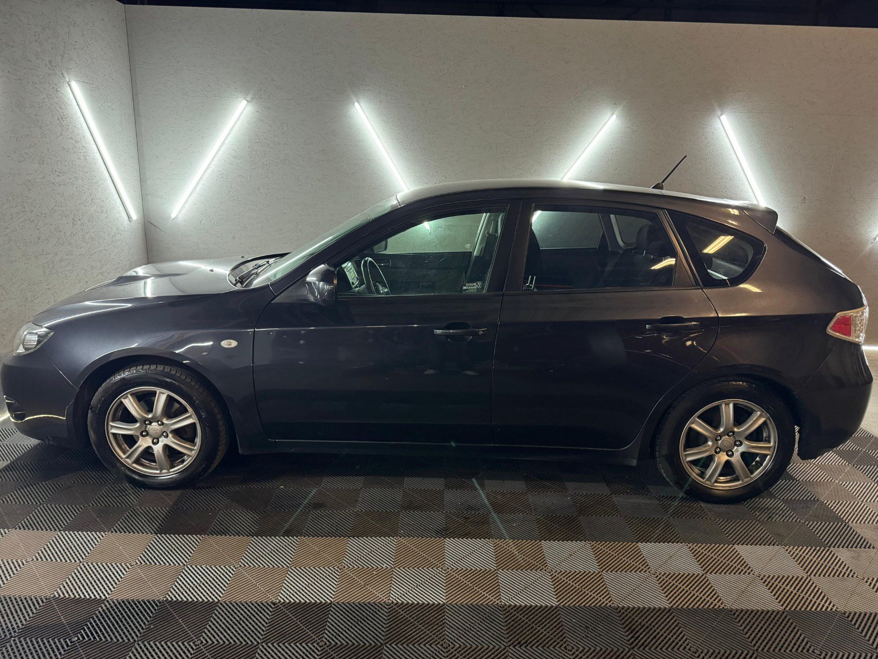 Subaru Automobili: SUBARU Impreza 2.0D Swiss *frisch ab MFK* – Usato da Lienz venduto da D.Z.0709 3
