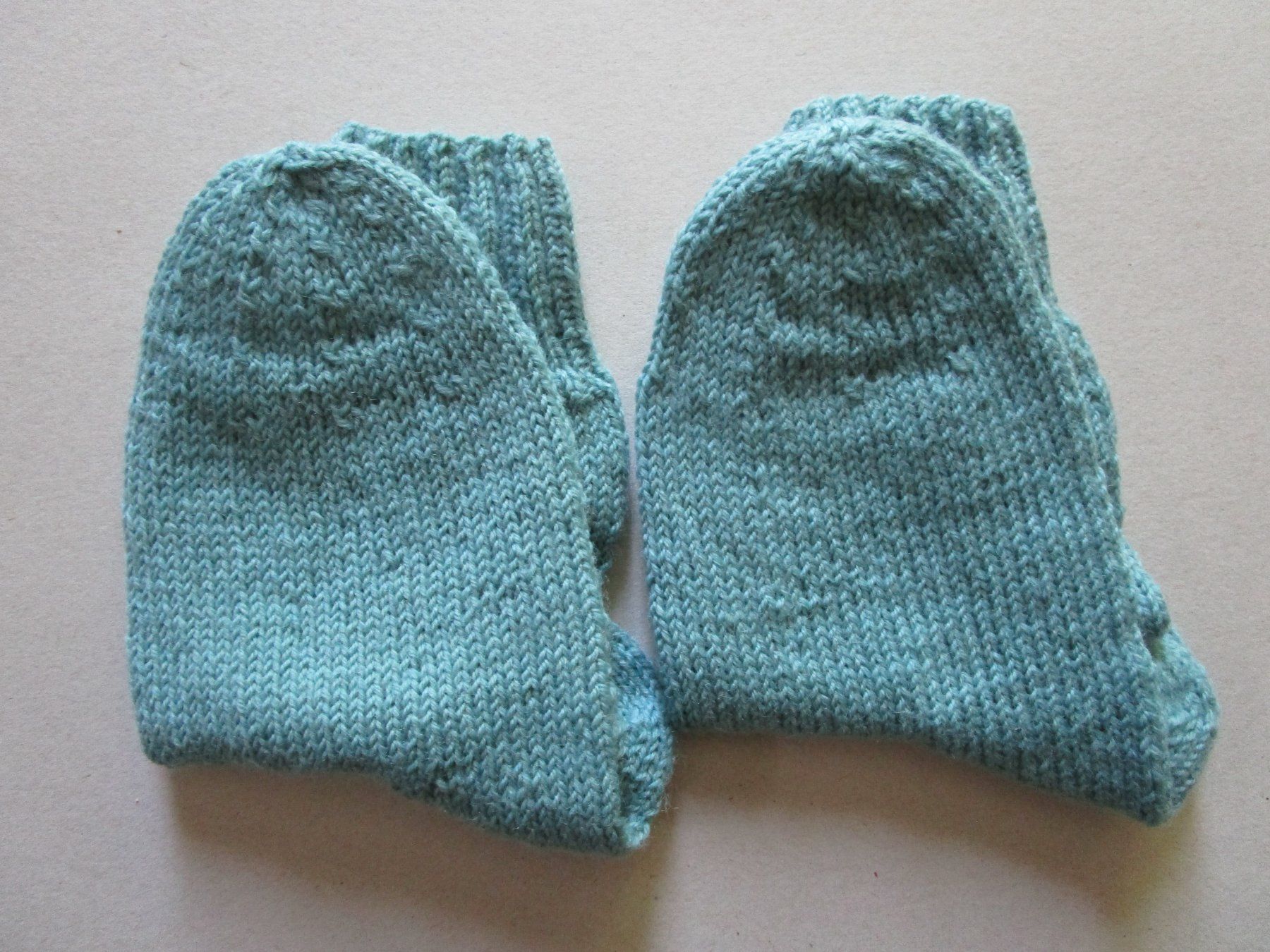 Calze: handgestrickte Socken Gr. 37 – Nuovo (secondo la descrizione) da Ursenbach venduto da gruenblau 1