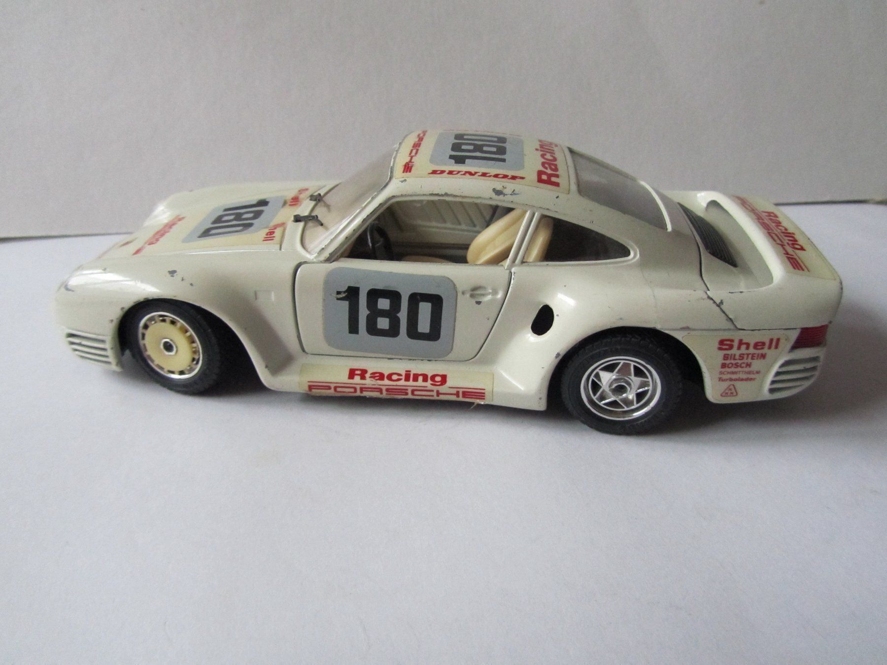 Bburago Modellini d'auto: Burago Porsche 959 Mst 1:24 – Usato da Weiningen ZH venduto da dietsch57 1