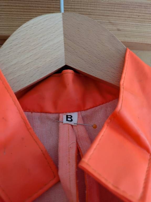 Vestes: Velopellerine/Veloregenüberzug – D'occasion à Zufikon par Baum03 1