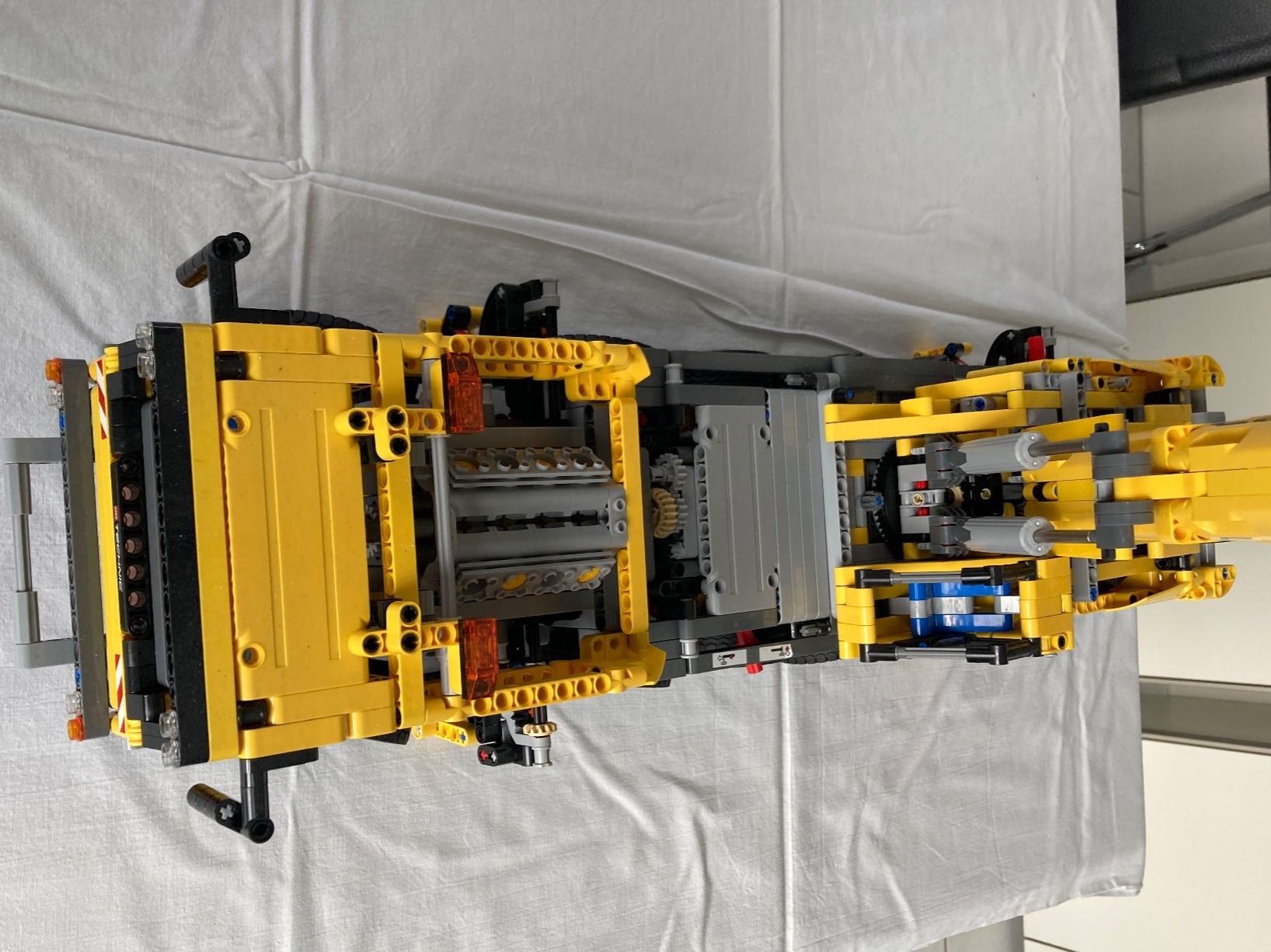 Lego Baukästen: LEGO Technic Mobiler 5-Achs-Schwerlastkran (42009) – Neu (gemäss Beschreibung) aus Küttigen von taffch 1