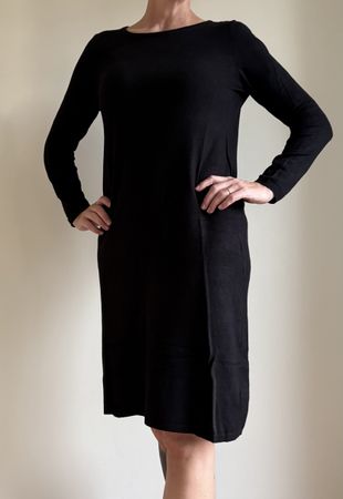 Elegantes, schwarzes Striclkkeid der Marke SET in Gr. M