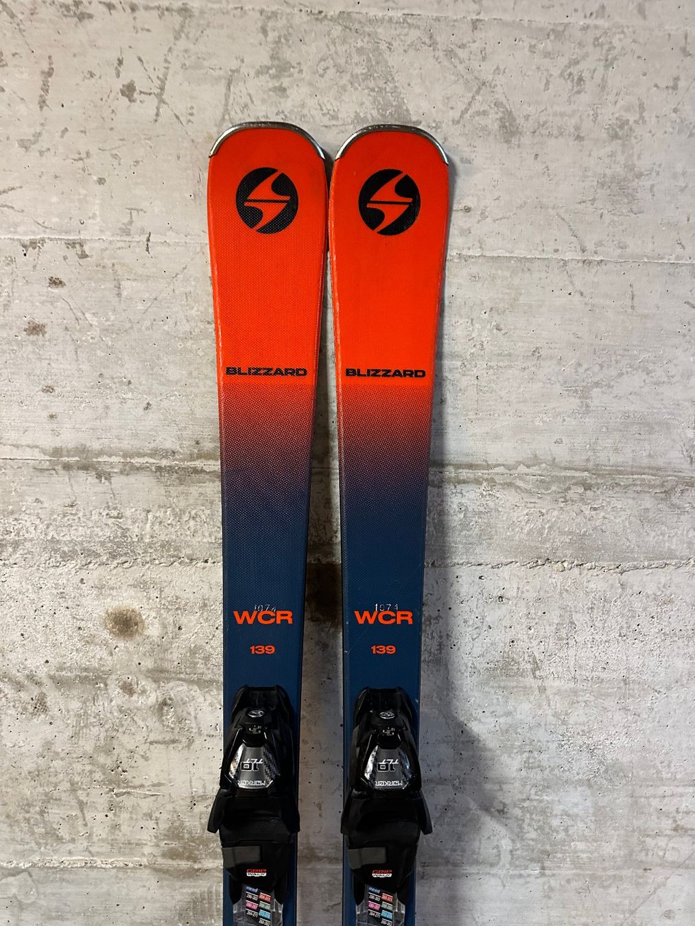 Blizzard Sci: Blizzard WCR Ski 139CM 2023 – Usato da Emmenbrücke venduto da karkarkar 1