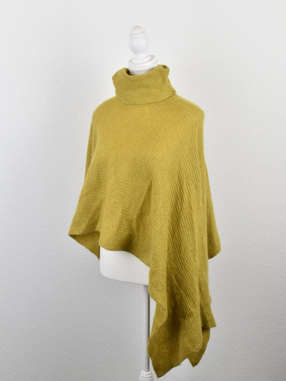 Altro in Moda donna: Elena Mirò Cape Stola Gr.36 – Nuovo (secondo la descrizione) da Nürensdorf venduto da 2ND_STORY 1