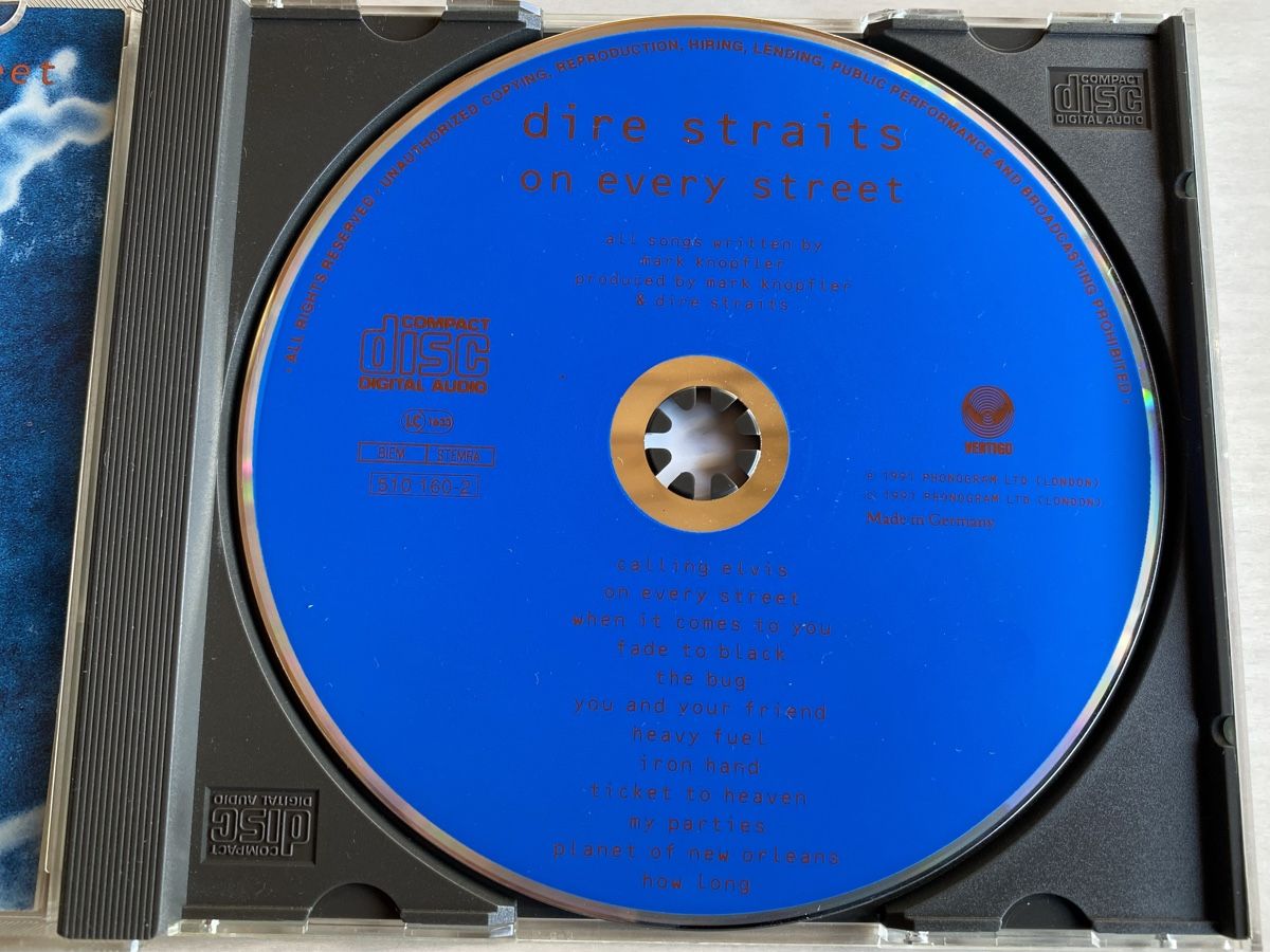 CD: Dire Straits - On Every Street – Usato da Oberried Brienz venduto da Chyara 3
