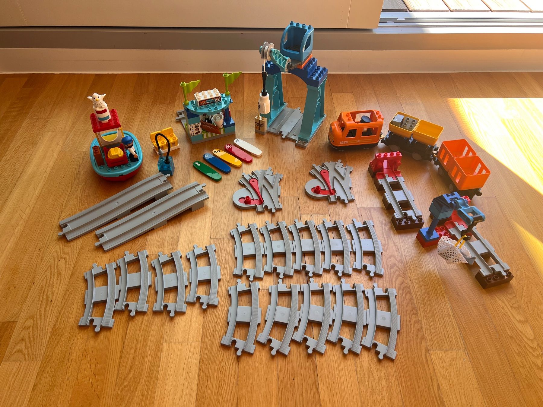 Giocattoli: Duplo 10875 - Güterzug (Cargo Train) – Usato da Rüschlikon venduto da tracyhur