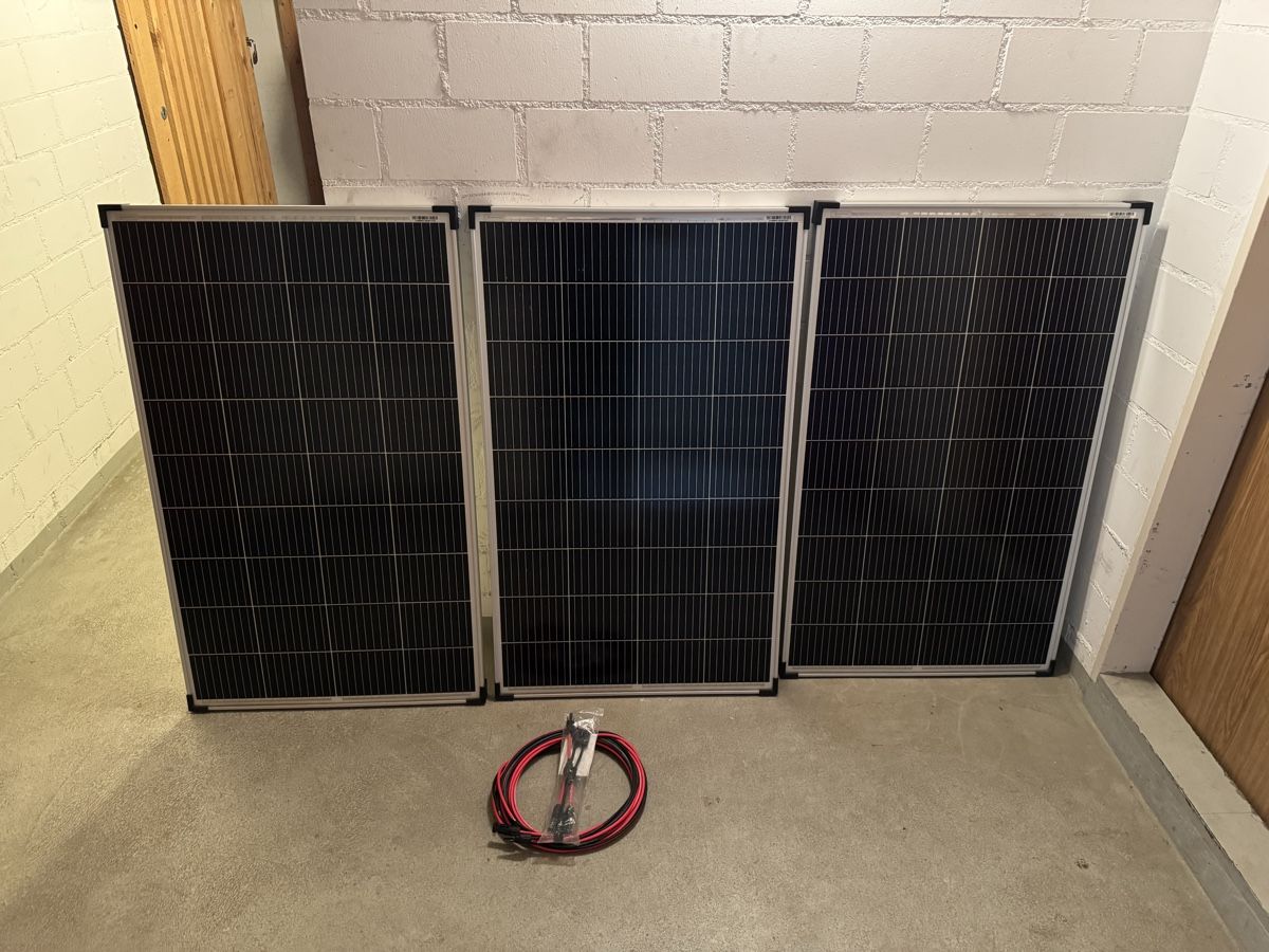 Dispositivi a energia solare: Solartronics 390 Watt Solarpanel – Usato da Würenlos venduto da Fejzo1987 7