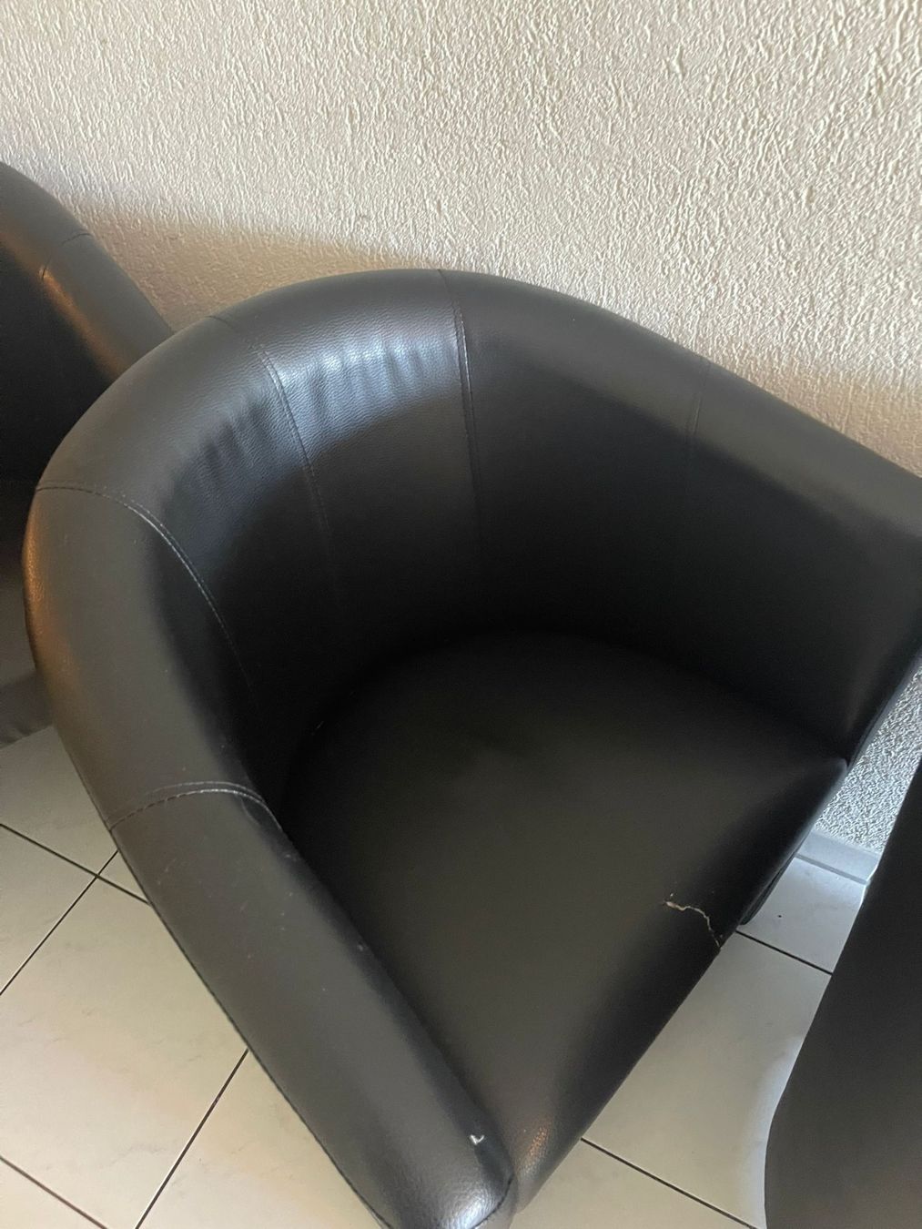 Poltrone: 6x schwarze Sessel – Usato da Luzern venduto da hema100 2