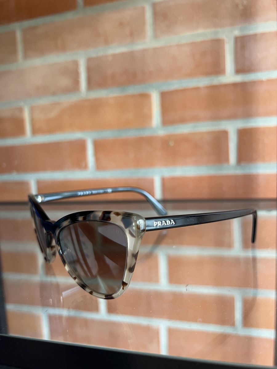 Prada Occhiali & Lenti: Sonnenbrille PRADA Modell PR 1109  – Usato da Biel/Bienne venduto da mona222 1