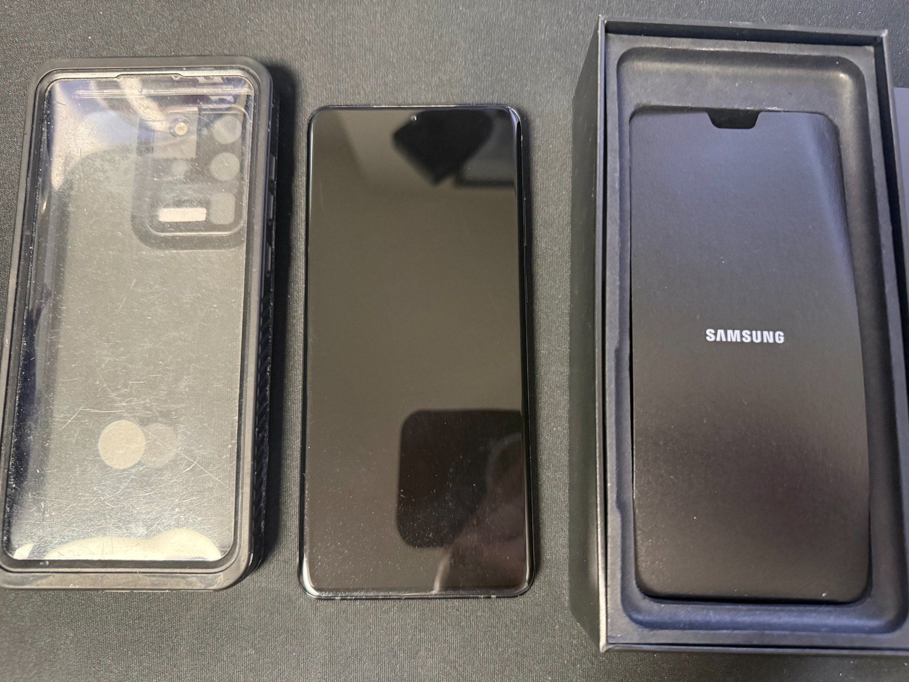 Samsung Telefoni cellulari / Smartphones: Samsung Galaxy S20 Ultra 5G – Usato da Pont-de-la-Morge venduto da Darfal 1