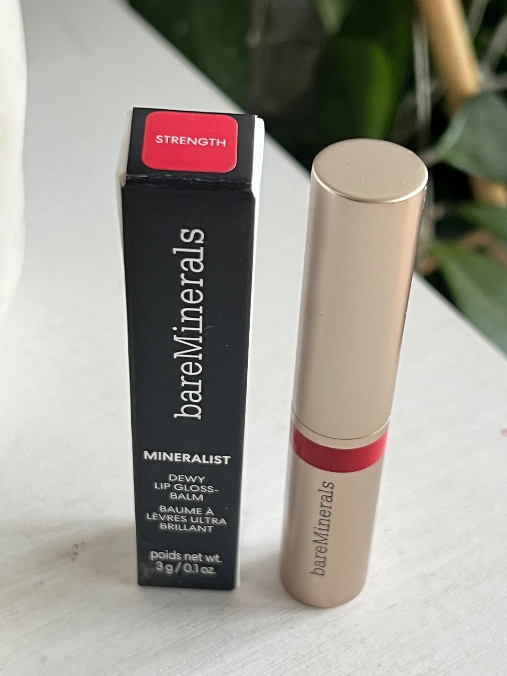 Make-up: bareMinerals Dewy Lip Gloss-Balm - Strength – Nuovo (secondo la descrizione) da Effretikon venduto da YaMn 3