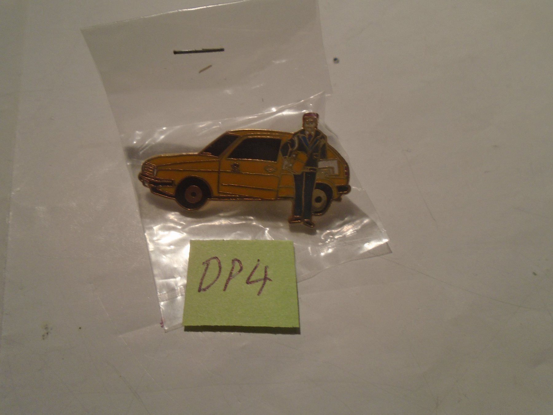 Placchette & Badge: 1 Postfahrzeug Pin (DP4) – Usato da Winterthur venduto da beli200 1
