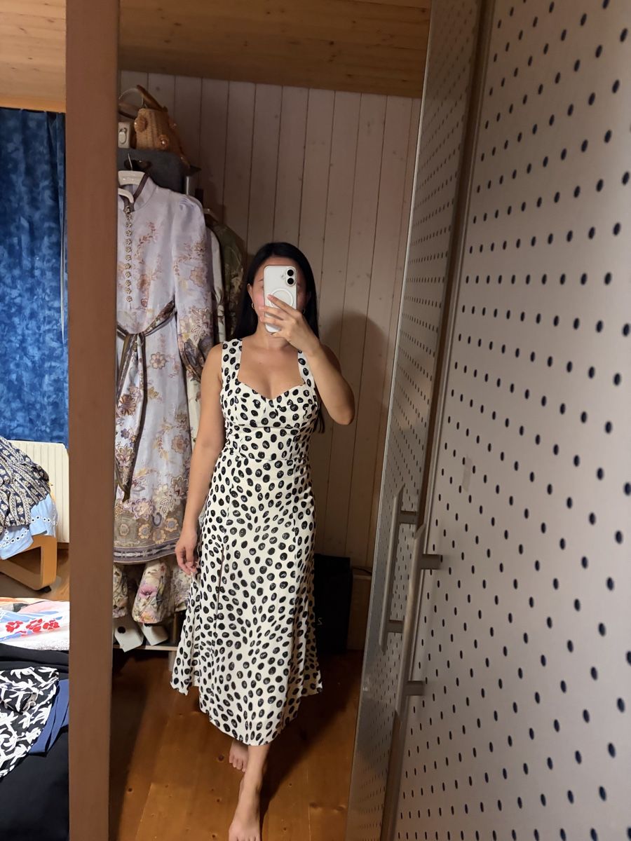 Reformation Vestiti: Reformation Viscose Midi Dress – Usato da St.Josefen venduto da lop_lh8d 3