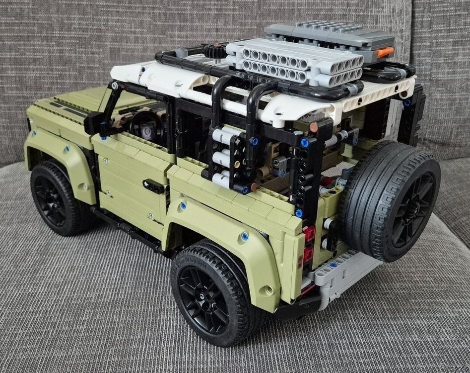 Lego Jeux de construction: LEGO Technic Land Rover Defender 42110 – D'occasion à Selkingen par gwendolynx 6