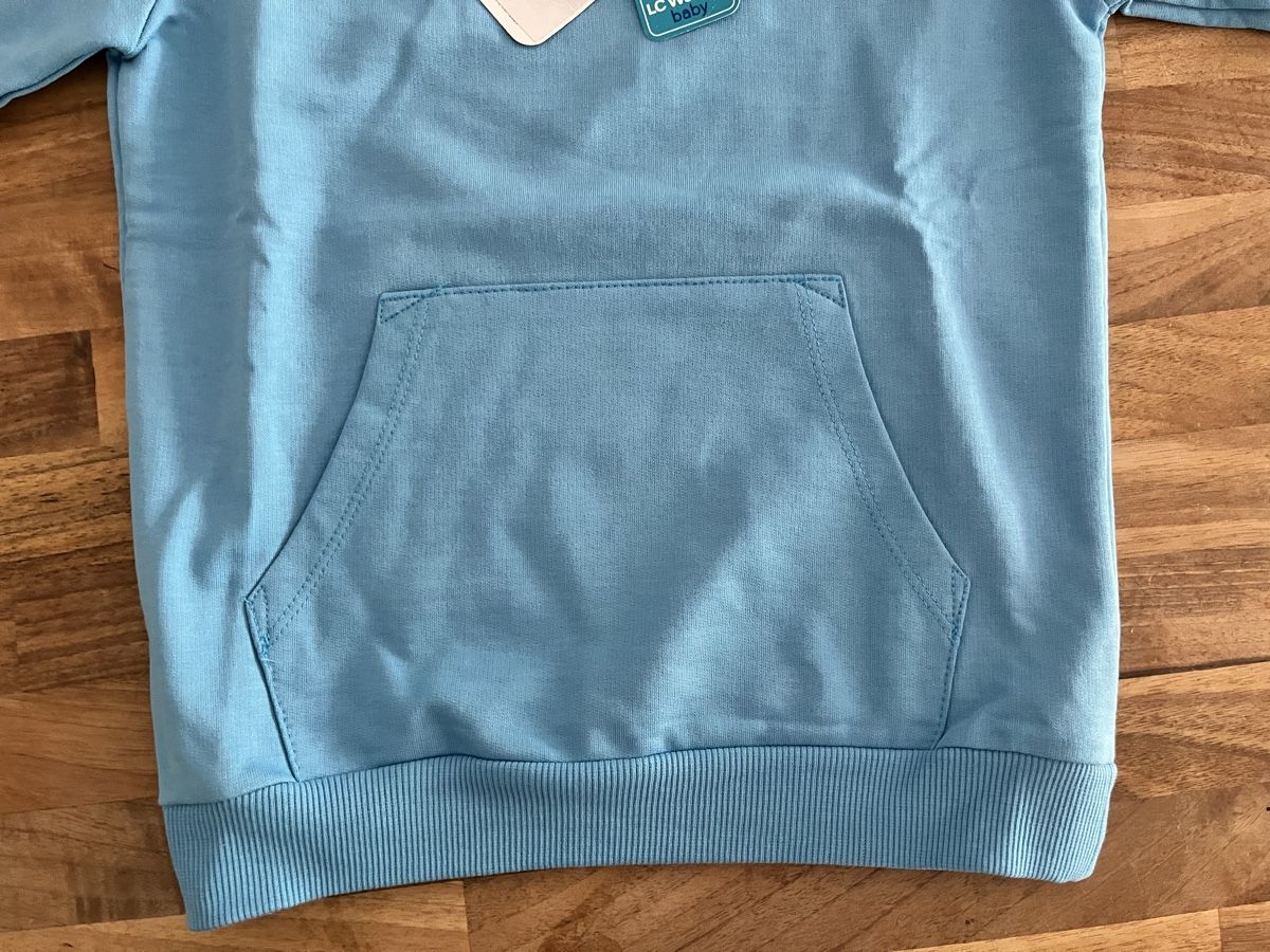 Pulls et sweat-shirts: Ein neues Langarmshirt und ein neuer Pullover  – Neuf avec emballage d'origine à Wettingen par epe_9vbf 3