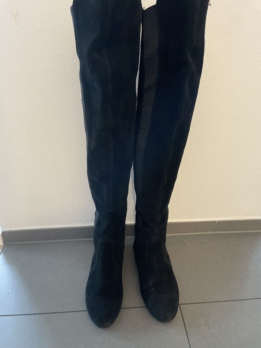Scarpe da donna: Schwarze Wildleder Overknee-Stiefel Gr. 36 – Nuovo (secondo la descrizione) da Winterthur venduto da Lili3435 1