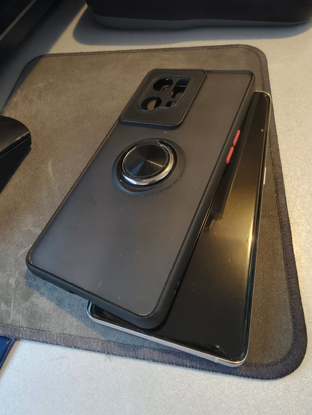 Oppo Telefoni cellulari / Smartphones: Oppo Find X5 5G 256GB White – Usato da Burgdorf venduto da kaluzan 5