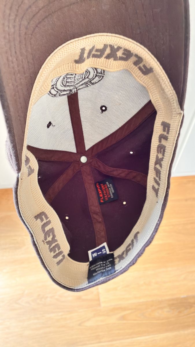 Chapeaux, bonnets & casquettes: Baseball Cap Element braun Flexfit Groesse S-M gebraucht – D'occasion à Untersiggenthal par mic_ksv9 3