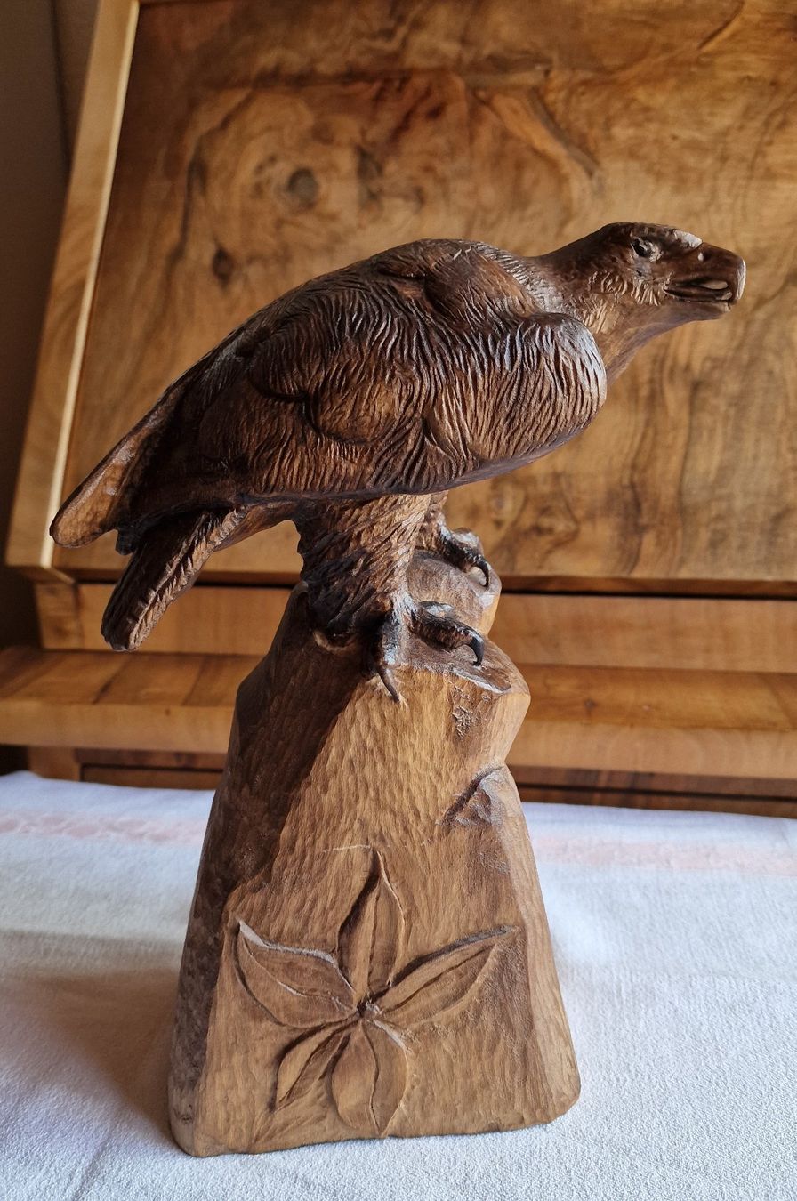 Figuren: geschnitzter Adler   -   feine Brienzerschnitzerei – Gebraucht aus Röthenbach i. E. von Heureka5