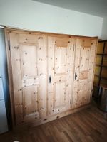 Arven Kleiderschrank 3 Türe Schrank Rominger Holzmanufaktur