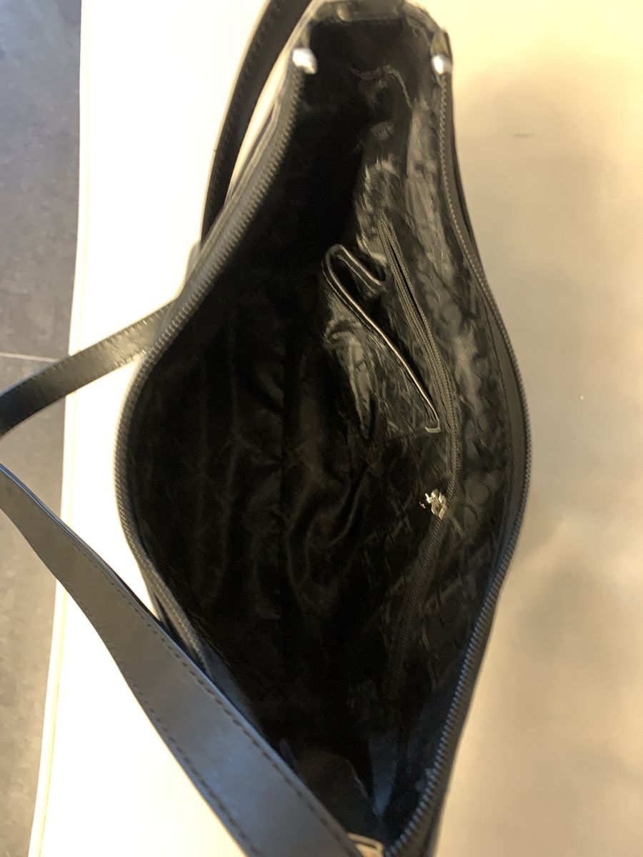 Claudio Ferrici Borse da donna: Claudio Ferrici Tasche  – Usato da Bergdietikon venduto da zor_856j 7