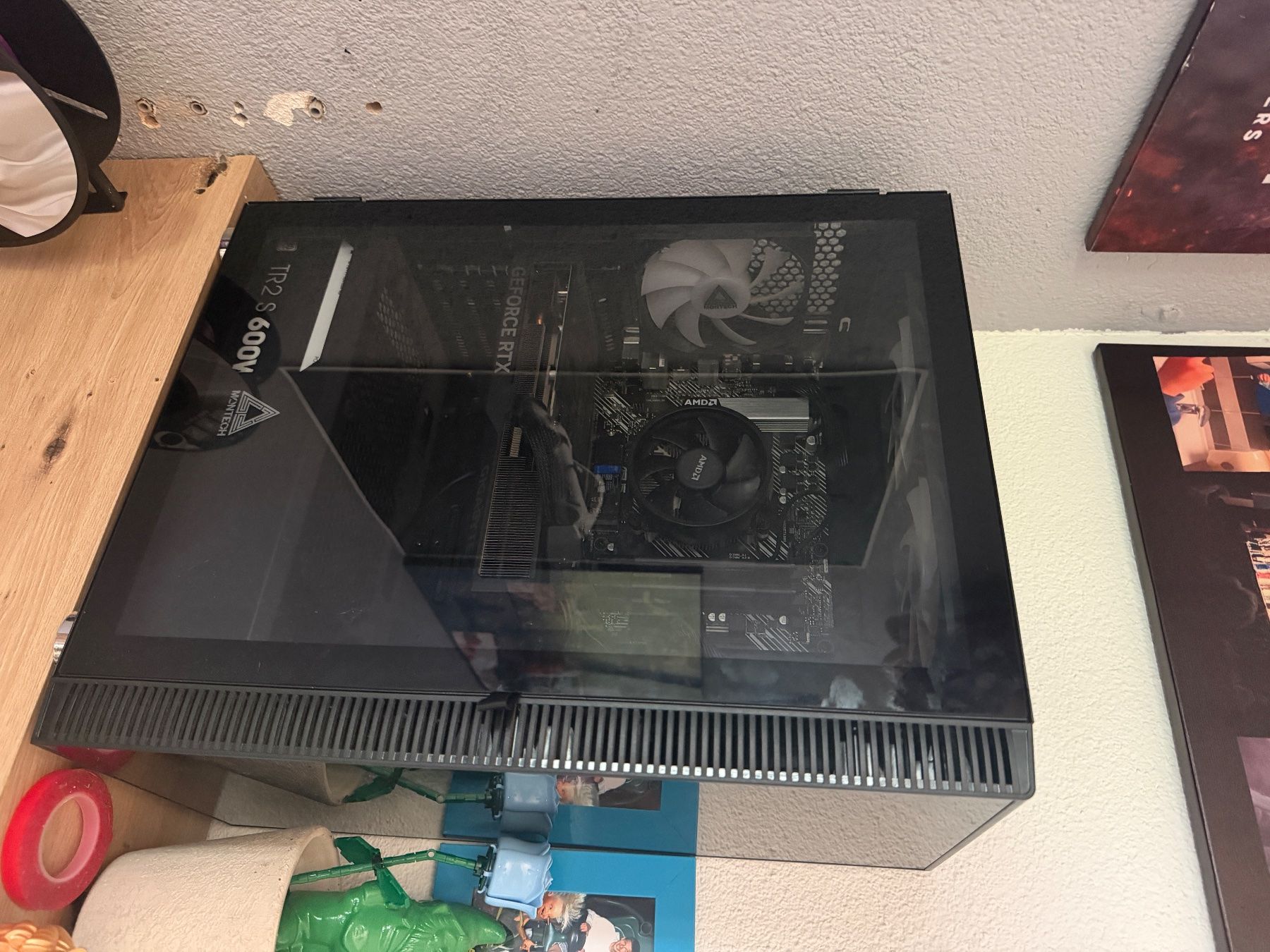 PCs: Gaming-PC mit RTX 4070 SUPER – D'occasion à Bottenwil par schaefere 1