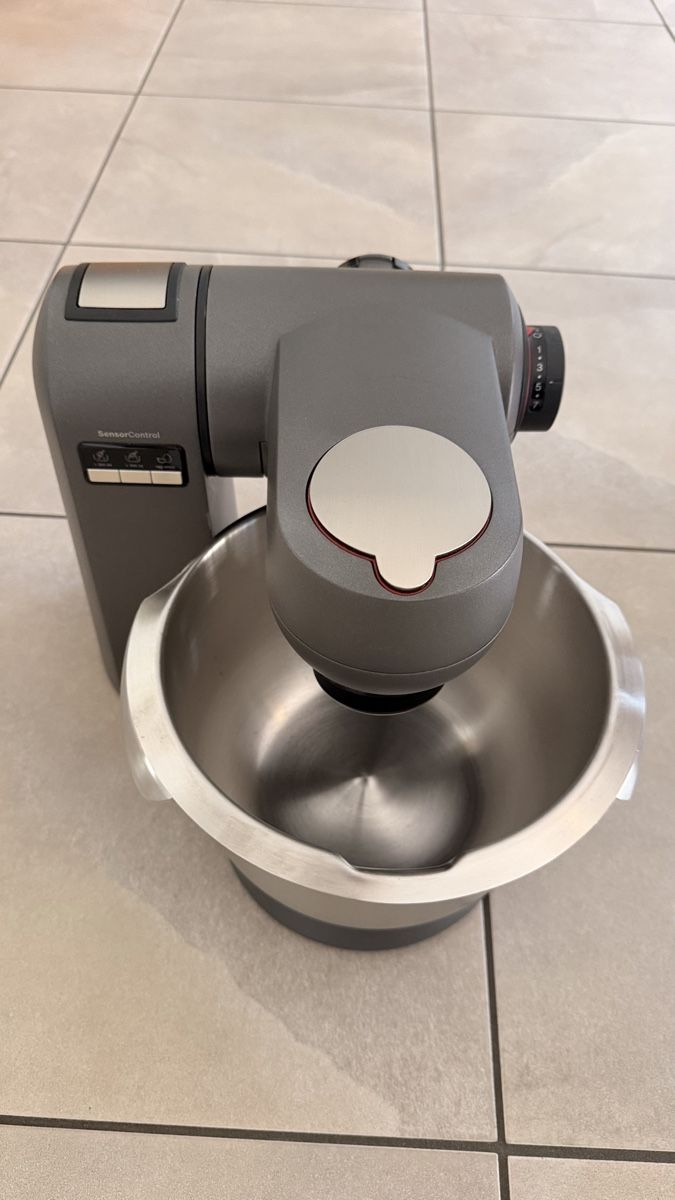 Bosch Elettrodomestici da cucina: Bosch Küchenmaschine – Usato da Studen BE venduto da Karste76 1