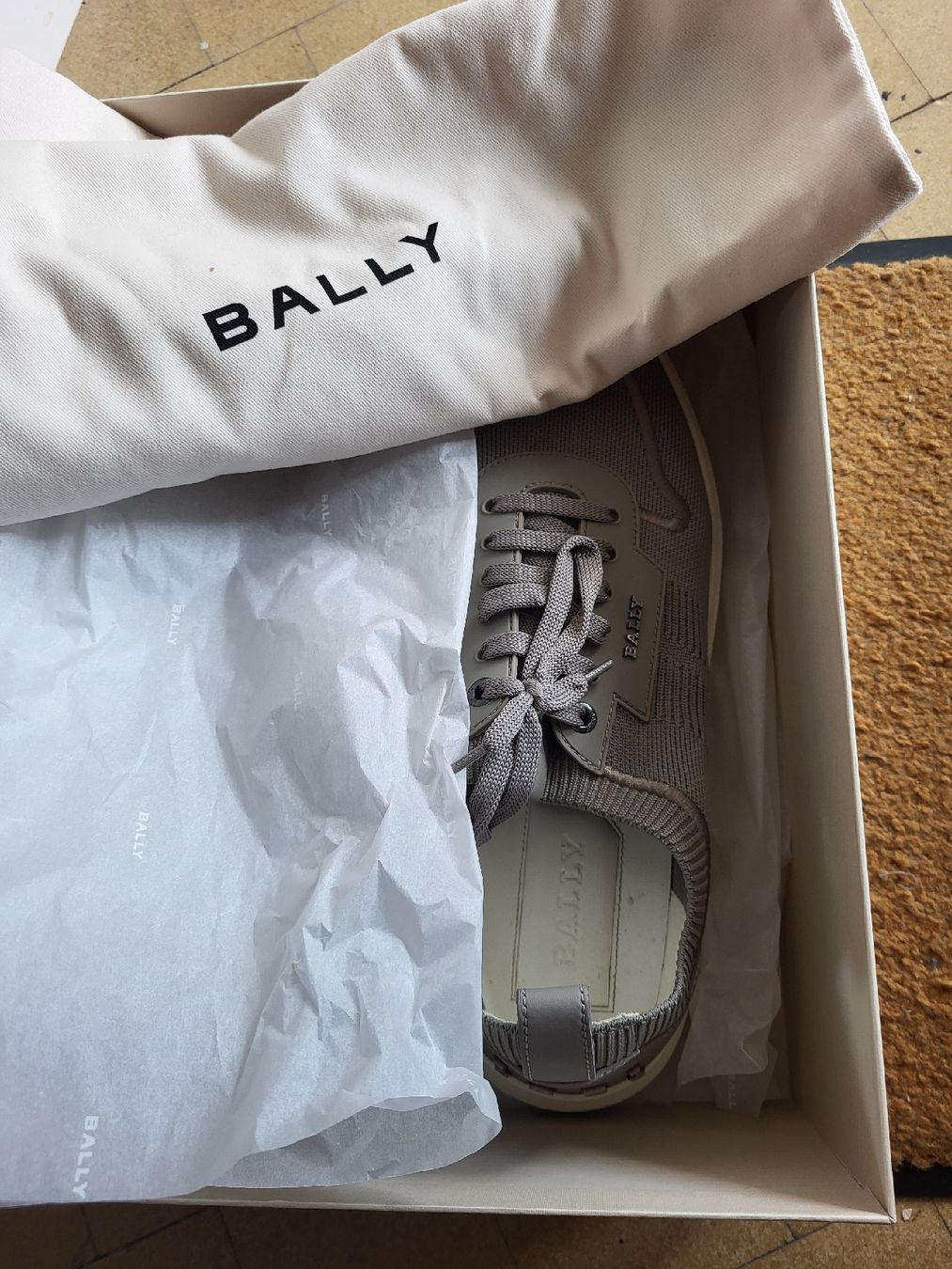 Bally Scarpe da uomo: Originale Bally-Sneakers – Usato da Zweisimmen venduto da Adorable 7