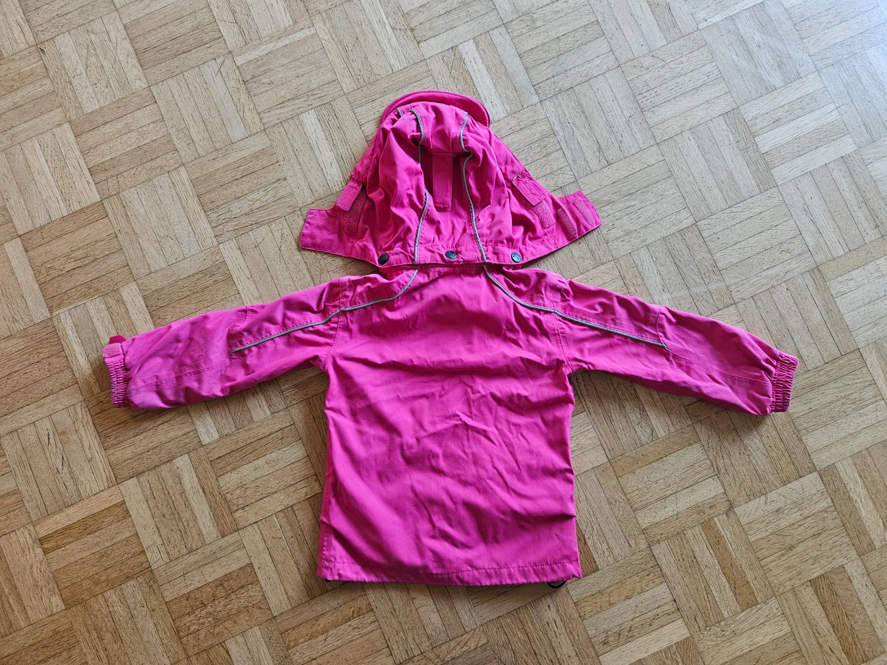 Jacken & Mäntel: Regenjacke 98 – Gebraucht aus Liestal von Seraphine87 2